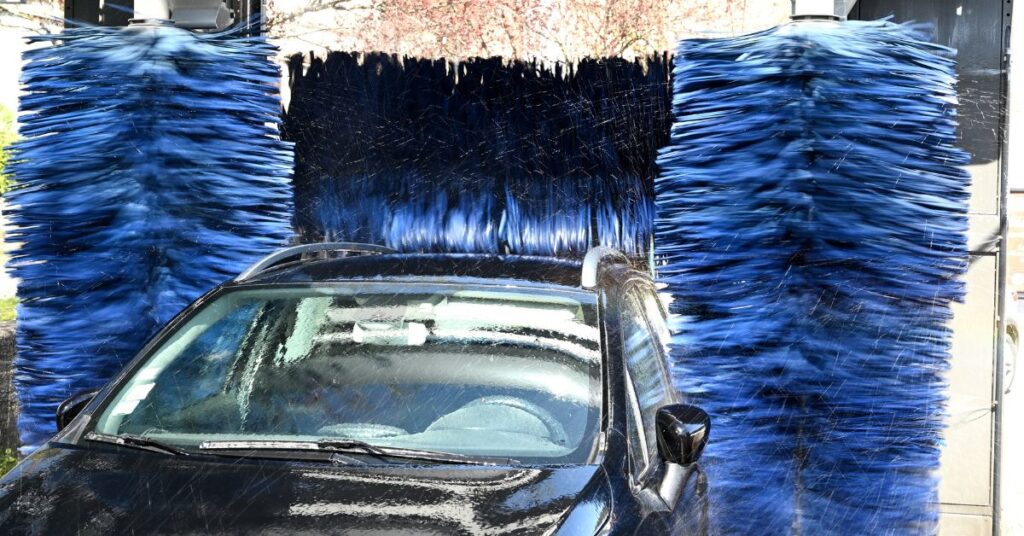 Do Touchless Car Washes Really Work?